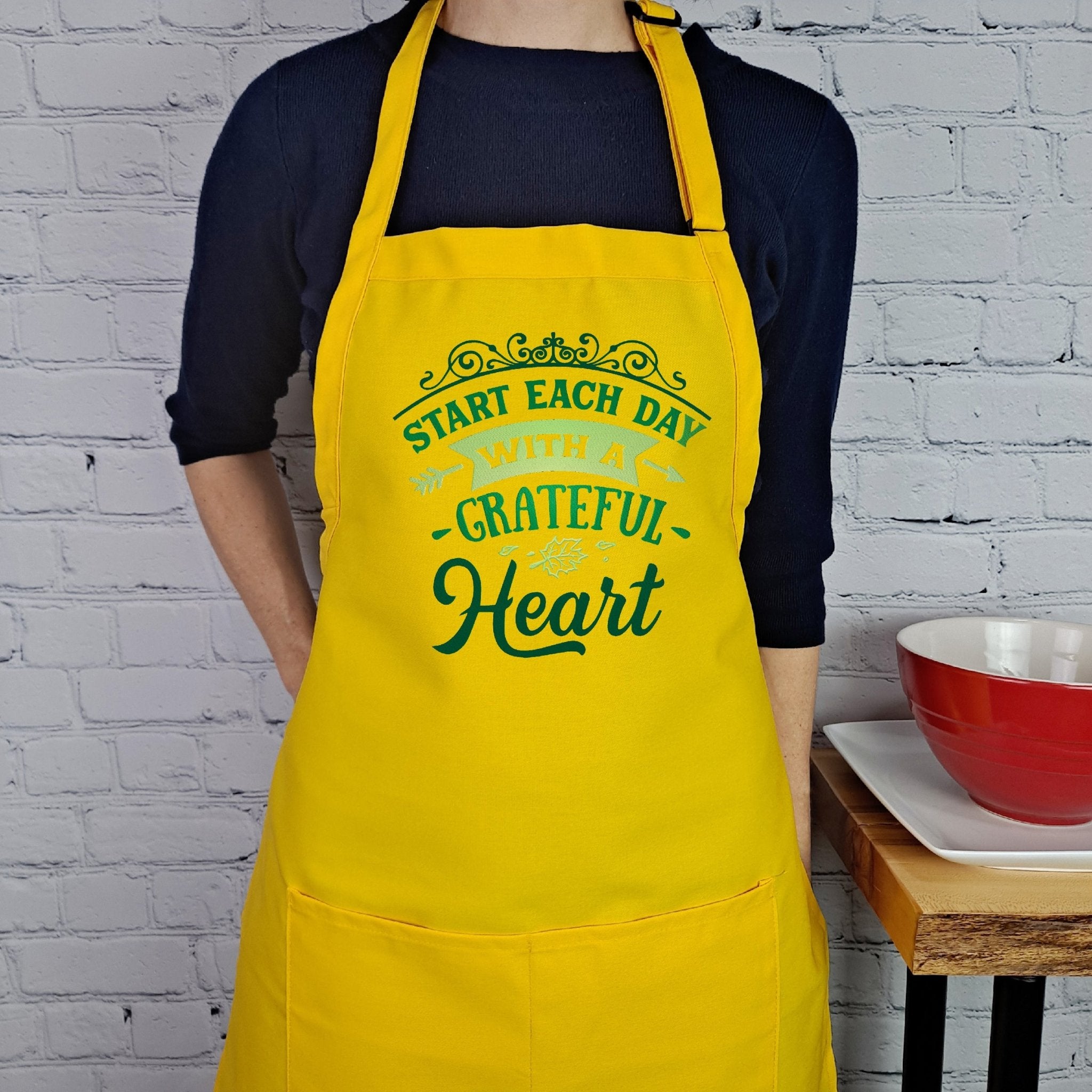 {{product_title}} – {{color}} embroidered kitchen apron