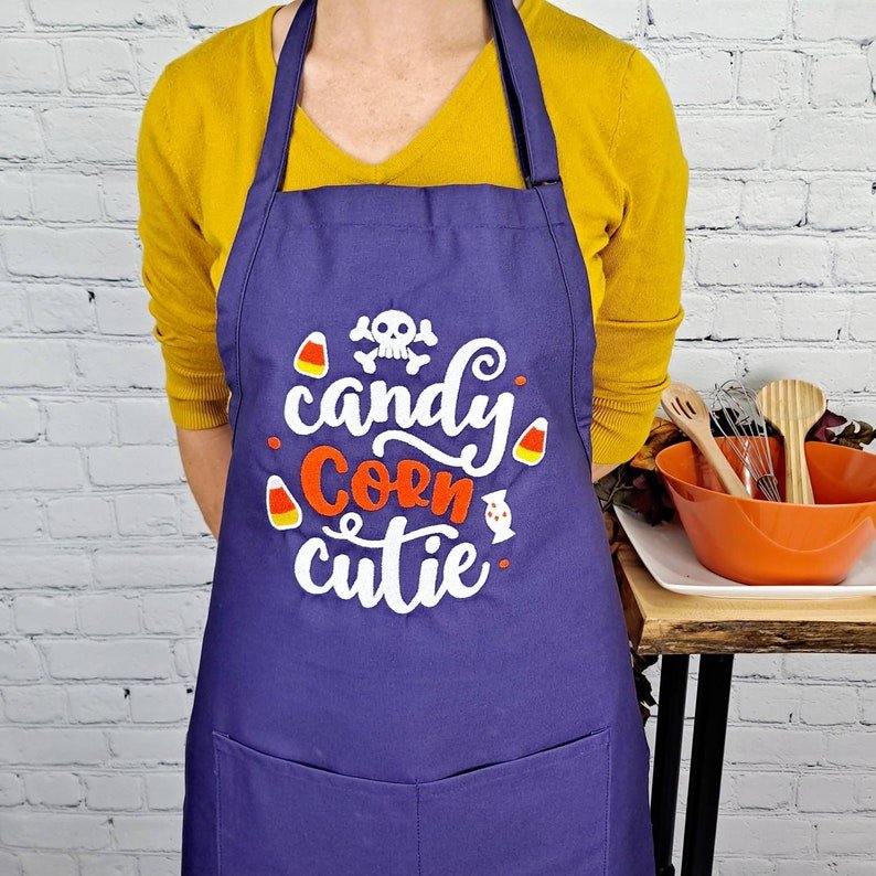 {{product_title}} – {{color}} embroidered kitchen apron
