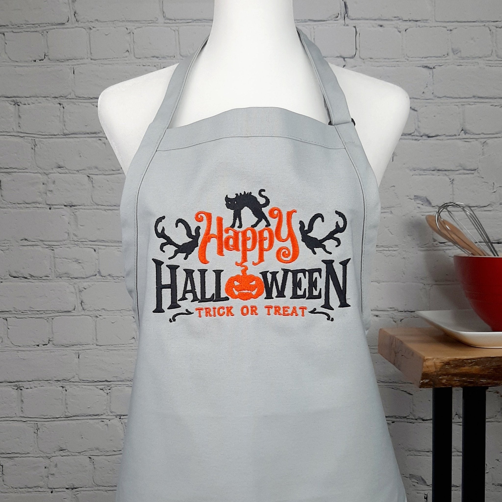 {{product_title}} – {{color}} embroidered kitchen apron