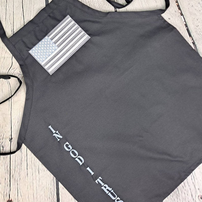{{product_title}} – {{color}} embroidered kitchen apron
