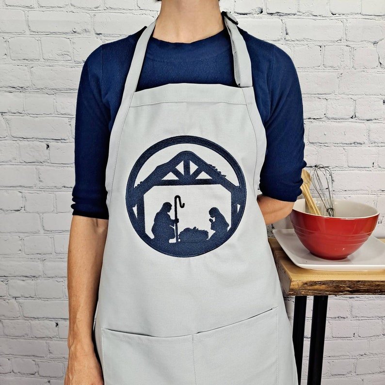 {{product_title}} – {{color}} embroidered kitchen apron