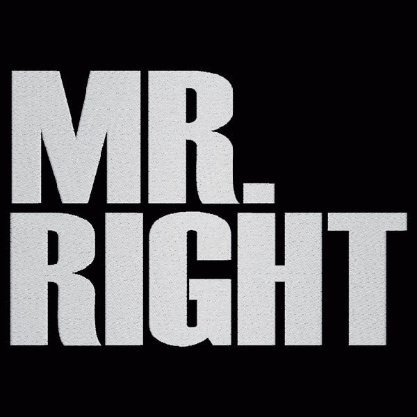 {{product_title}} – {{color}} embroidered kitchen apron